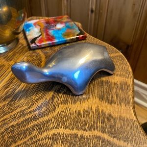 Hoselton Canada turtle signed and numbered sculpture